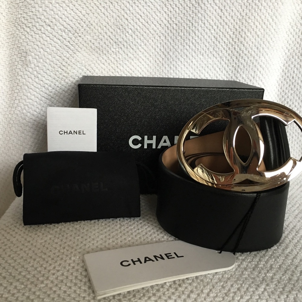 Chanel CC Calfskin Black Belt Like New Condition